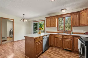 3872 Forest Edge Rd, Muskegon, MI 49442 - Photo 12
