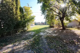 113 W State St, Scottville, MI 49454 - Photo 8