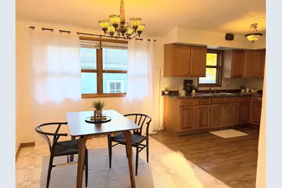 808 Jones Street, Marshall, MI 49068 - Photo 4