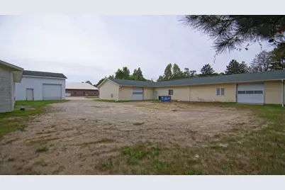 10331 US Highway 31, Berrien Springs, MI 49103 - Photo 16