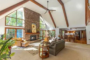 4825 Buttercup Ln, Okemos, MI 48864 - Photo 14
