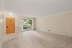 560 Lodge Ln, Kalamazoo, MI 49009 - Photo 10