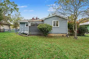 509 Wilkinson St, Chelsea, MI 48118 - Photo 28