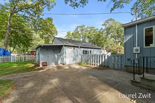 3761 Diversey St, Norton Shores, MI 49441 - Photo 40