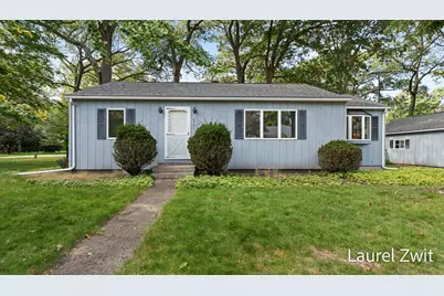 3761 Diversey Street, Norton Shores, MI 49441 - Photo 34