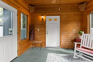 3761 Diversey St, Norton Shores, MI 49441 - Photo 8