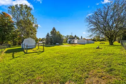 17125 Tyrone Avenue NW, Kent City, MI 49330 - Photo 38