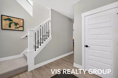 17948 Spring Tree Court, Spring Lake, MI 49456 - Photo 8