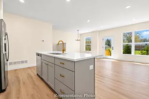 2844 Foxglove Ln SE, Kentwood, MI 49512 - Photo 6