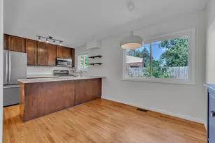 2820 Hollywood Dr, Ann Arbor, MI 48103 - Photo 12