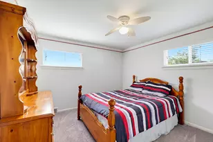 8907 Beatrice, Livonia, MI 48150 - Photo 10