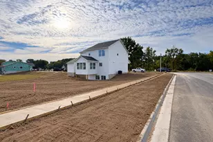 3049 Arbor Creek Dr SE, Kentwood, MI 49512 - Photo 2