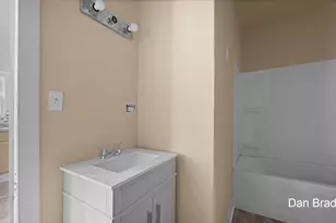 742 Myrtle St NW, Grand Rapids, MI 49504 - Photo 10