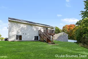 6253 Summer Ridge Ct, Greenville, MI 48838 - Photo 16