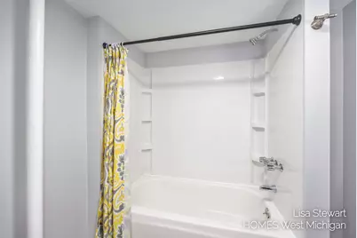 302 W Superior Street, Wayland, MI 49348 - Photo 16