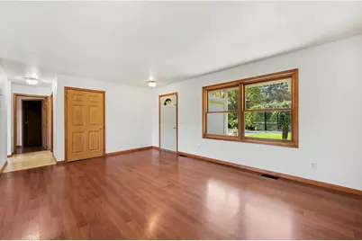 6085 Conway Road, Chelsea, MI 48118 - Photo 4