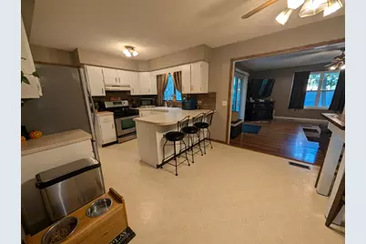 212 S Broton Road, Muskegon, MI 49442 - Photo 6