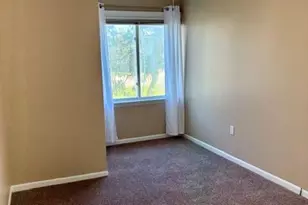890 Sunrise Park St, Howell, MI 48843 - Photo 12