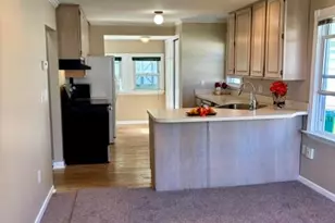 890 Sunrise Park St, Howell, MI 48843 - Photo 6