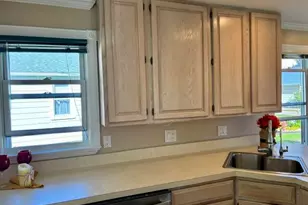 890 Sunrise Park St, Howell, MI 48843 - Photo 10