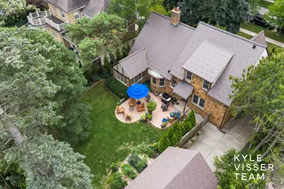 950 Pinecrest Avenue SE, East Grand Rapids, MI 49506 - Photo 48