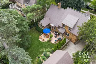 950 Pinecrest Ave SE, East Grand Rapids, MI 49506 - Photo 48