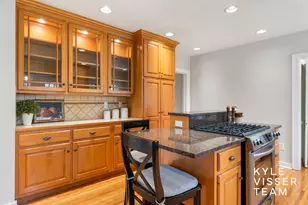 950 Pinecrest Ave SE, East Grand Rapids, MI 49506 - Photo 14