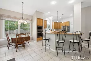 985 Thornwyk Dr NW, Grand Rapids, MI 49534 - Photo 14