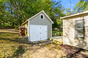 166 N West St, Coloma, MI 49038 - Photo 32
