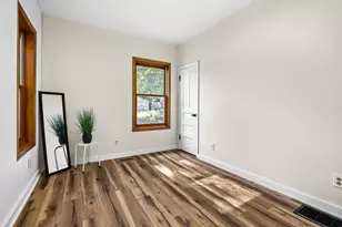 166 N West St, Coloma, MI 49038 - Photo 20