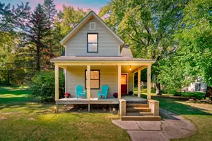 166 N West St, Coloma, MI 49038 - Photo 1