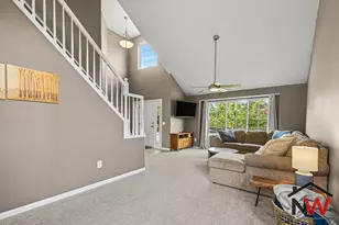 232 Glendale Dr NE, Rockford, MI 49341 - Photo 8
