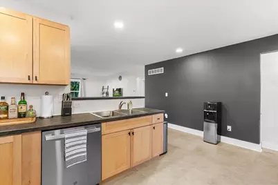 739 Randolph Street, Jackson, MI 49203 - Photo 12