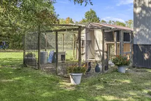 1950 Plantation Row, Baroda, MI 49101 - Photo 112