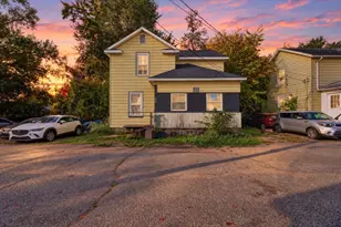 1004 Newland Pl, Kalamazoo, MI 49001 - Photo 1