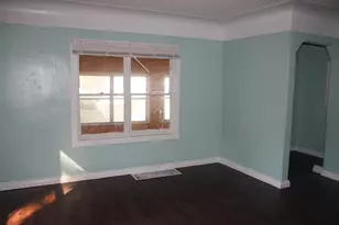 418 Breens Ct SW, Grand Rapids, MI 49503 - Photo 10