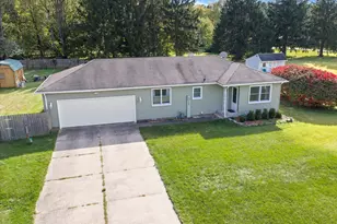 24369 Oak St, Edwardsburg, MI 49112 - Photo 1
