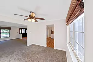 19436 Brandywine St, Riverview, MI 48193 - Photo 12