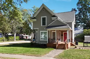 308 Center St, Dowagiac, MI 49047 - Photo 2