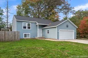 417 Lakewood Rd, Twin Lake, MI 49457 - Photo 4