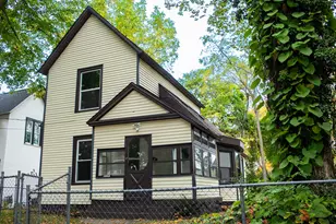 1043 Sigsbee St SE, Grand Rapids, MI 49506 - Photo 1