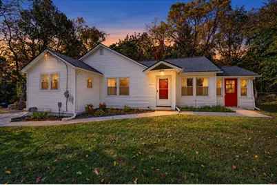 325 N Kendall Avenue, Kalamazoo, MI 49006 - Photo 1