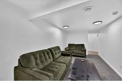 325 N Kendall Avenue, Kalamazoo, MI 49006 - Photo 24