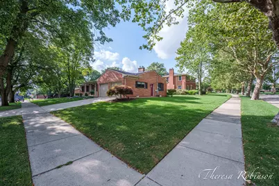 2147 Dewberry Drive NE, Grand Rapids, MI 49505 - Photo 30