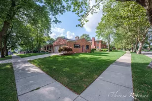 2147 Dewberry Dr NE, Grand Rapids, MI 49505 - Photo 30