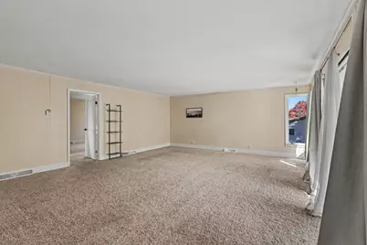 5752 Davis Road, Muskegon, MI 49441 - Photo 12