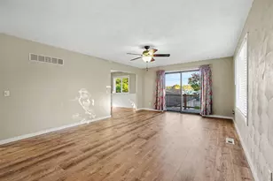 8728 E Long Lake Dr, Scotts, MI 49088 - Photo 14
