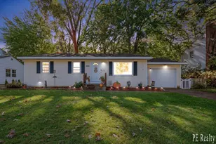 1438 43rd St SW, Wyoming, MI 49509 - Photo 2