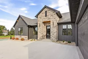 6060 Shadbush Dr, Saginaw, MI 48603 - Photo 6