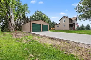 17300 Fahrner Rd, Chelsea, MI 48118 - Photo 2